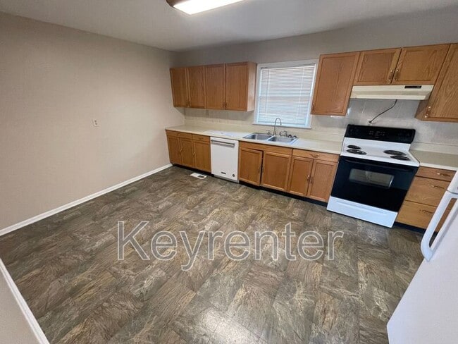 Photo - 4720 Meredith Rd House