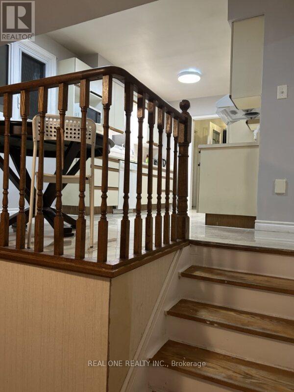 Building Photo - 30 Bobmar Rd