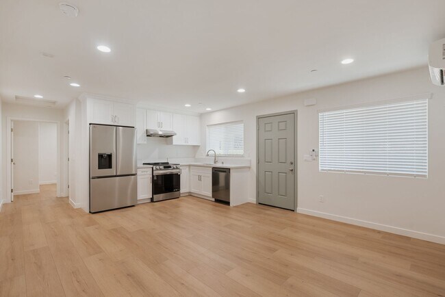Foto del edificio - 1806 S 8th St