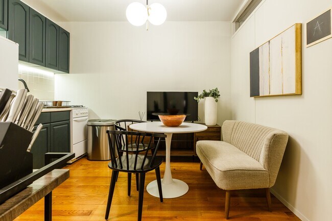 Foto del edificio - 237 East 33rd Street