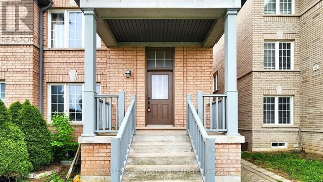 Building Photo - 44 Old Oak Ln