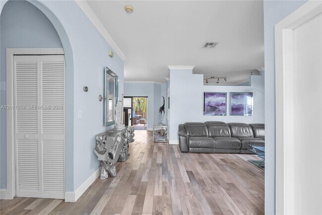Foto del edificio - 16266 SW 54th Terrace