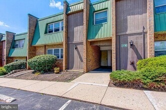 Building Photo - 119 Meadowview Ln