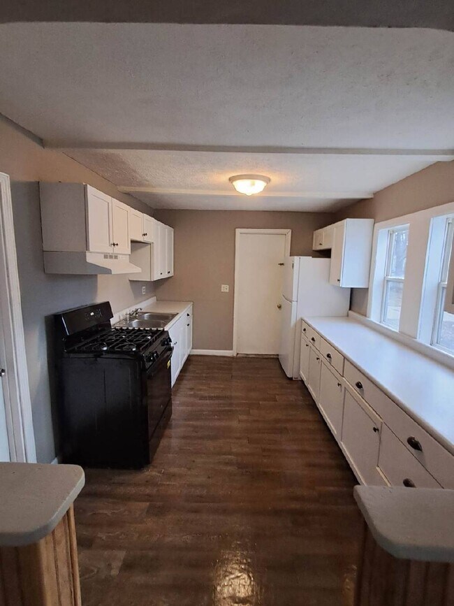 Foto del edificio - 4528 Madison Ave SE