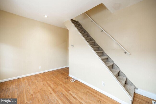 Foto del edificio - 2500 E Oakdale St