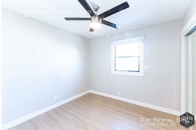 Foto del edificio - 3150 James M Wood Blvd