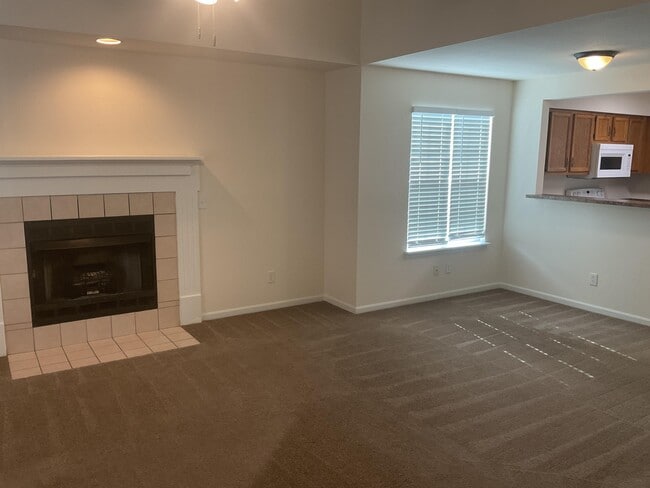 Building Photo - 4304 W Caleb Ct