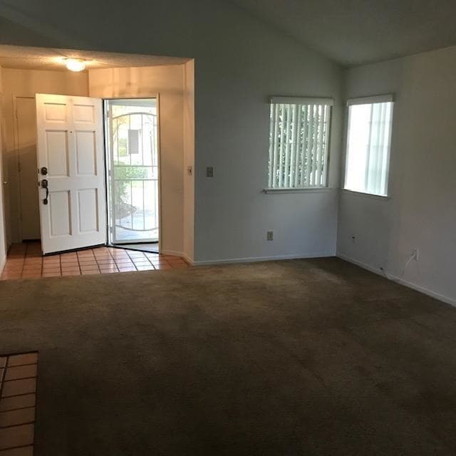 9944 N Canyon Creek Ln, Fresno, CA 93730 House for Rent in Fresno, CA