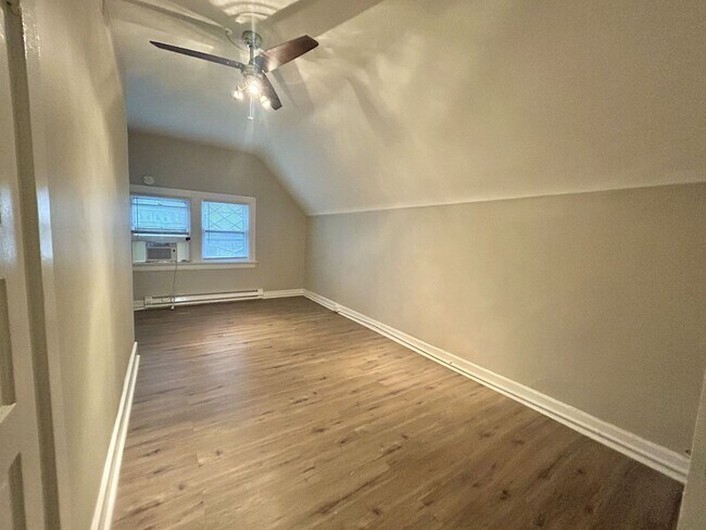 Foto del edificio - 2308 Highland Ave