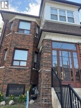 Building Photo - 380 Jane St