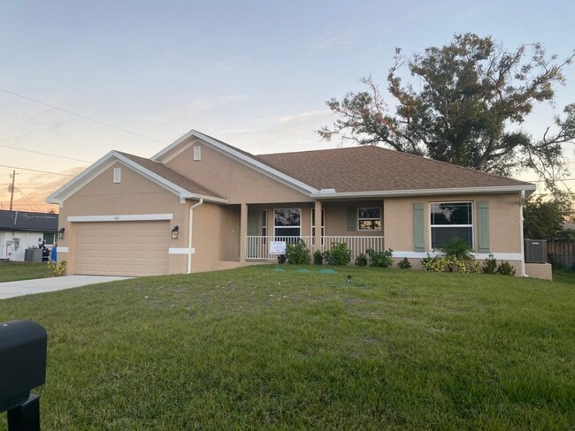 Building Photo - 855 Cumberland Rd