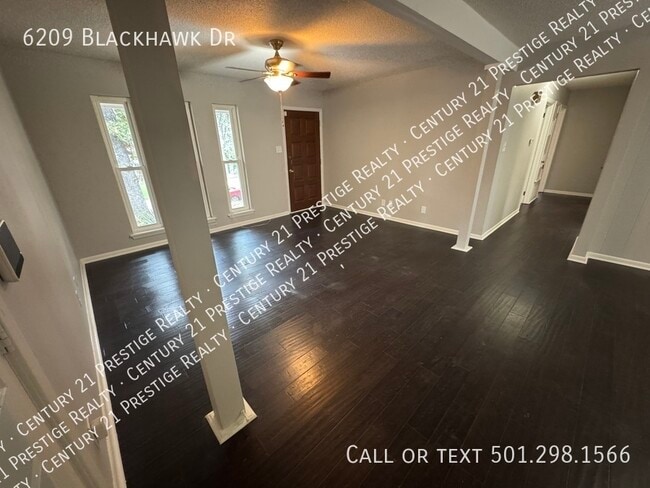 Building Photo - 6209 Blackhawk Dr