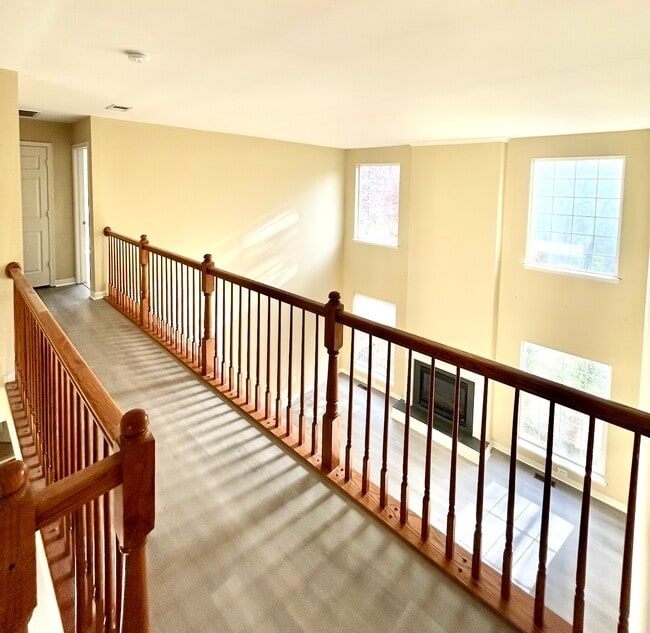 Foto del edificio - 12171 Rain Slicker Pl