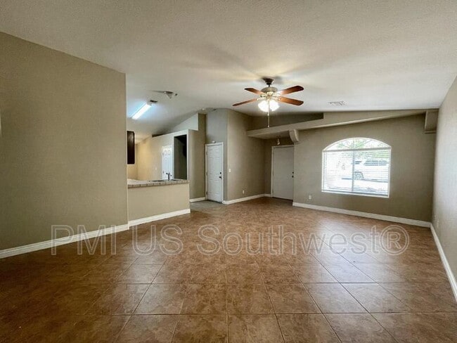 Building Photo - 2317 Acoma Pl