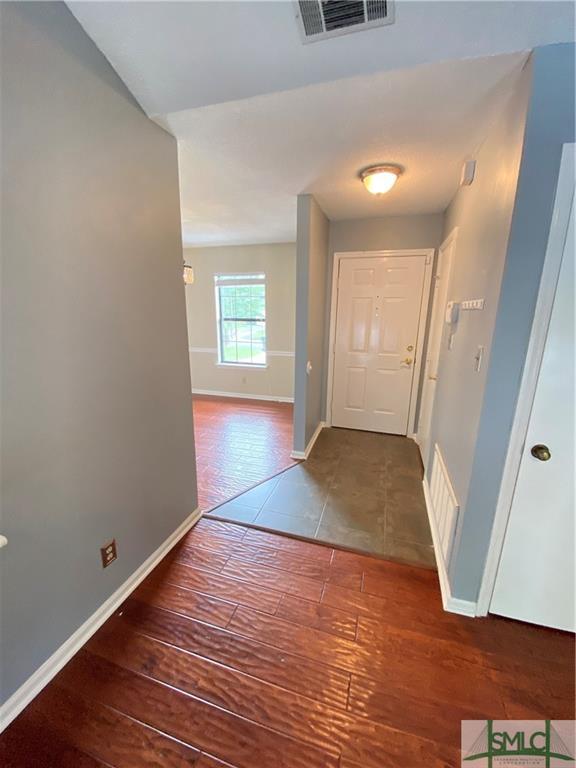 Building Photo - 5 Stockbridge Ct