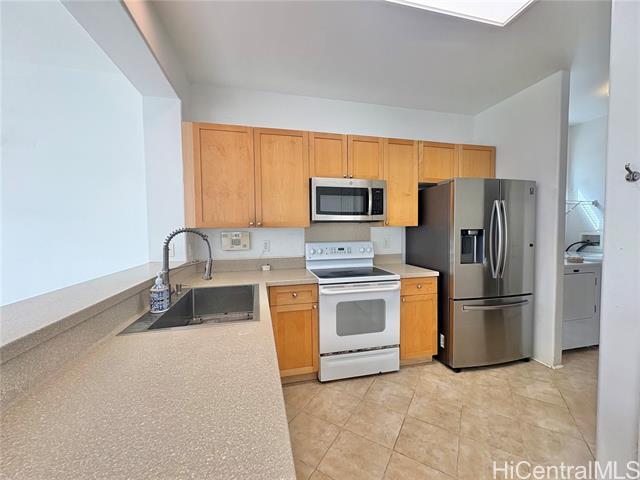 Building Photo - 91-1033-1033 Kanela St