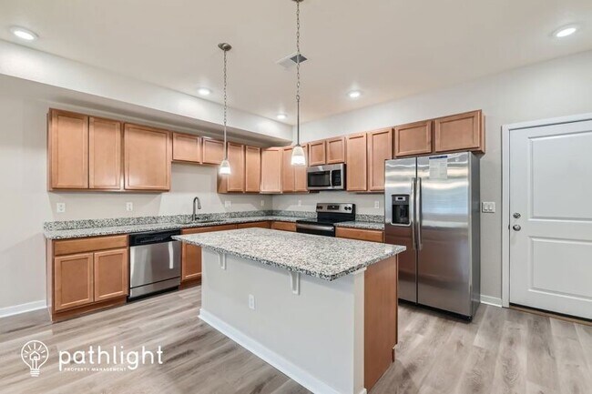 Foto del edificio - 845 E 98th Ave