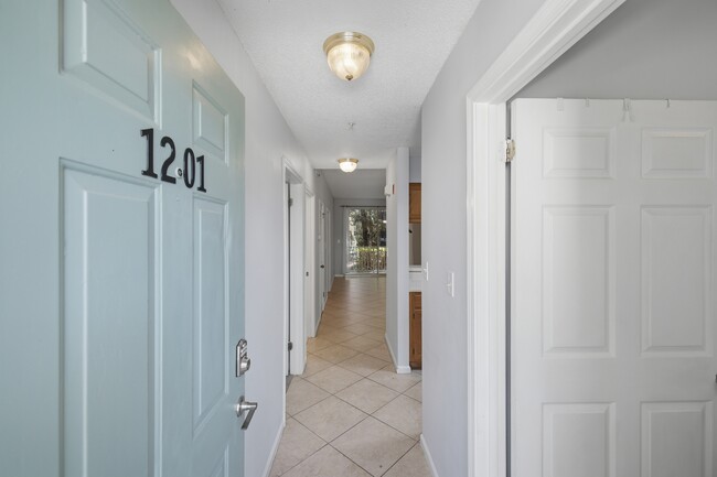Building Photo - 200 Sandestin Ln