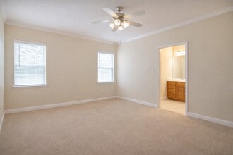 Building Photo - 418 Price Dr