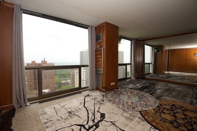 Foto del edificio - 4343 N Clarendon Ave