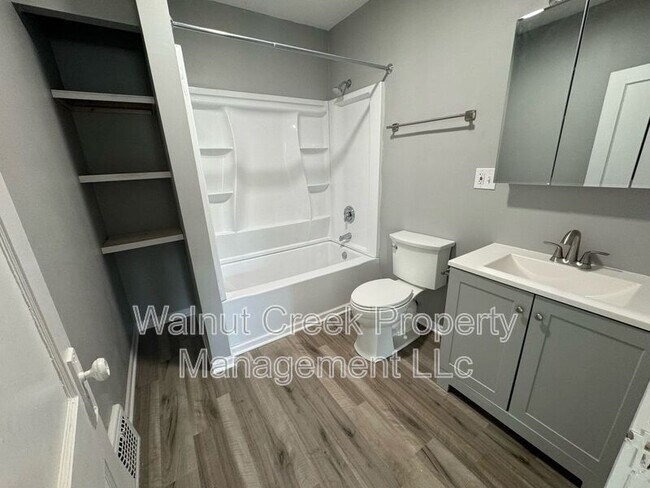 Foto del edificio - 841-841 Allison Ave