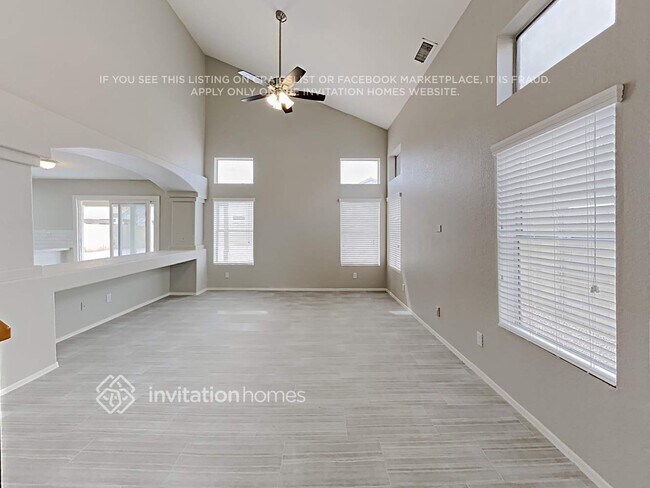 Foto del edificio - 1339 E Park Ave