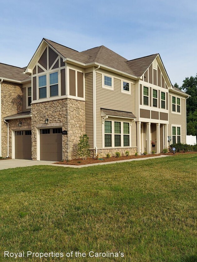 3 br, 2.5 bath House 9341 Glenburn Lane House Rental in Charlotte