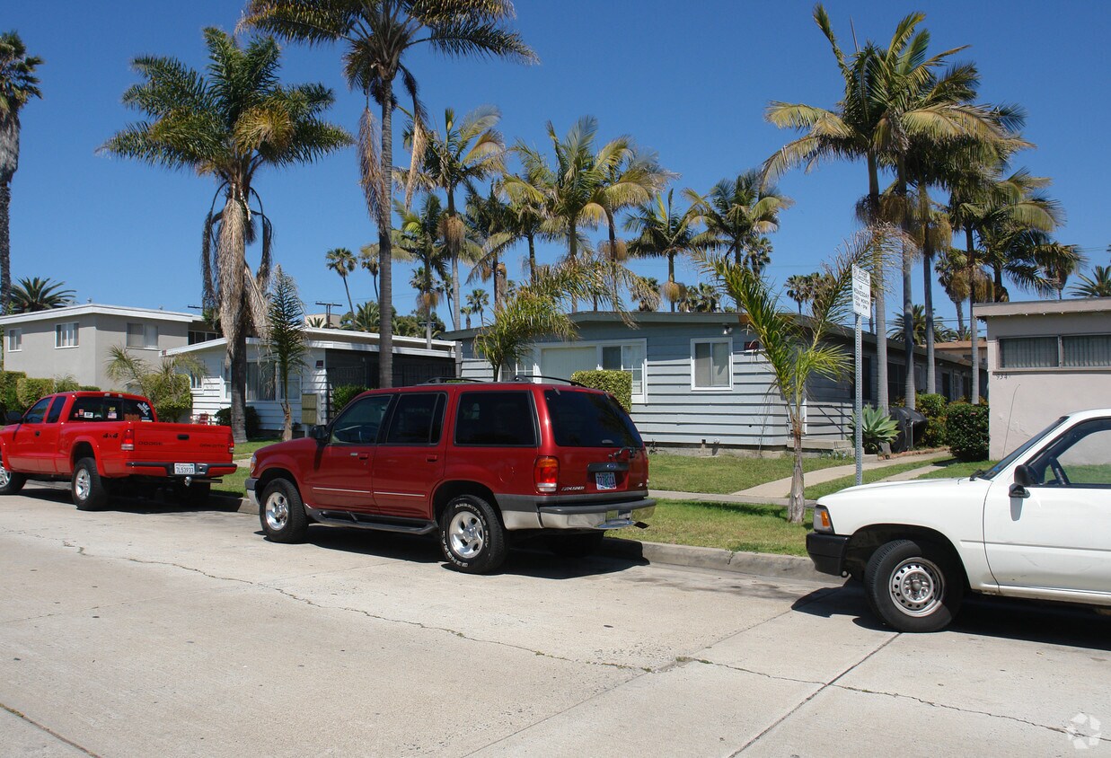 Foto del edificio - 924-928 Reed Ave