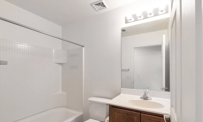 Building Photo - 8345 W Redshank Dr