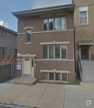 Building Photo - 2958 S Archer Ave