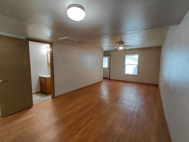 Building Photo - 20333 Skyview