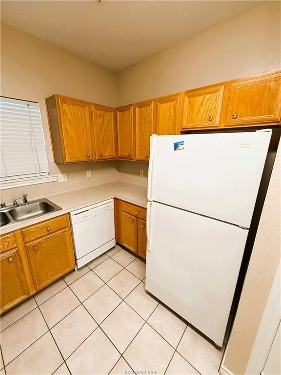 Building Photo - 612 Townplace Dr