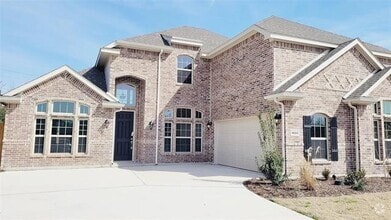 Building Photo - 1000 Owen Dr