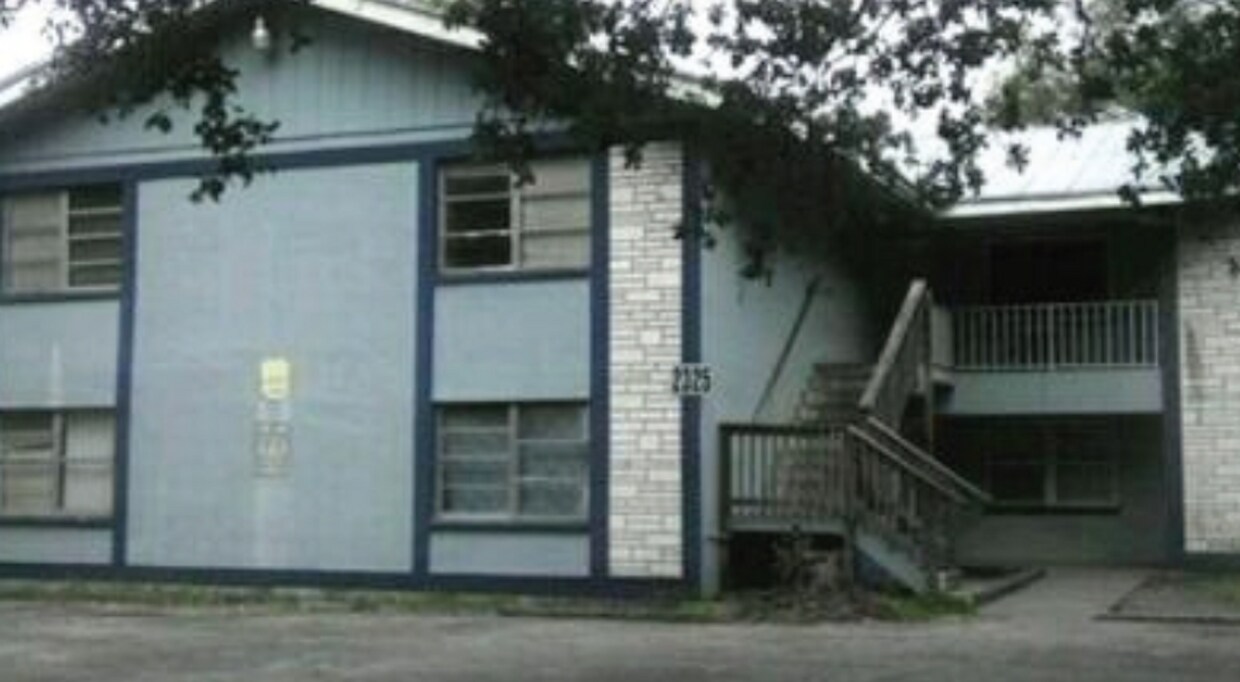 Foto del edificio - 2325 CS