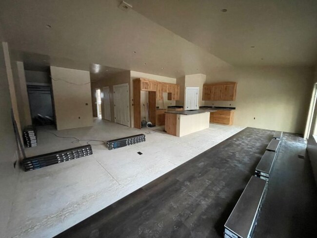 Foto del edificio - 7493 N Paw St