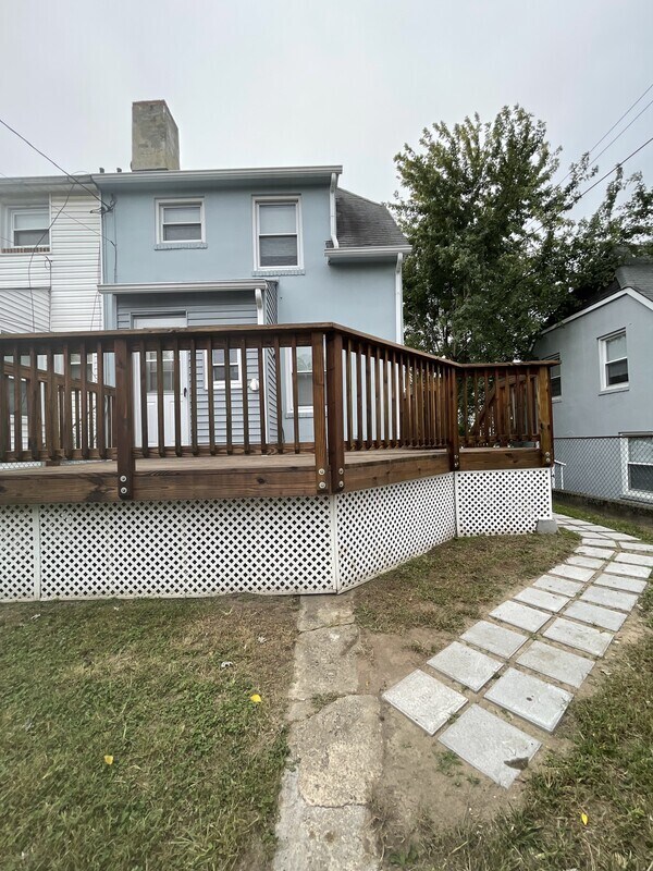 Building Photo - 37 Kinship Rd