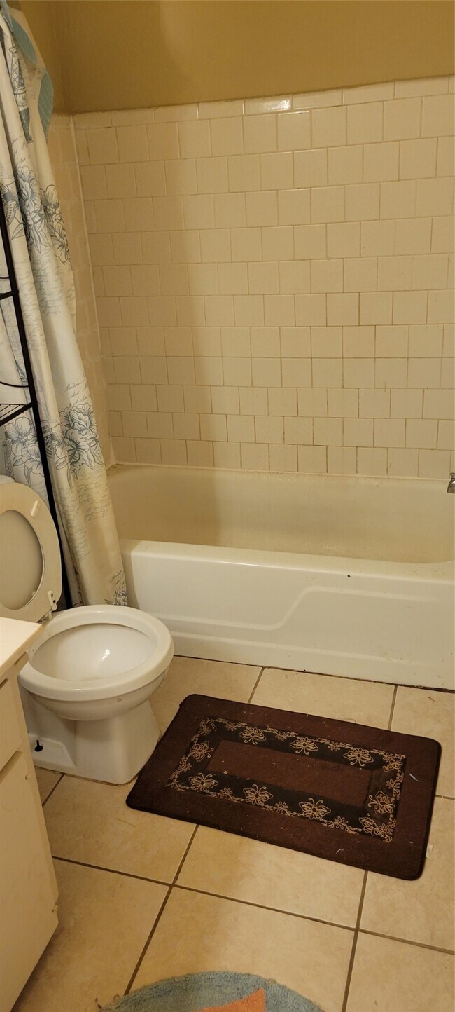 Building Photo - 137 Casa Grande Dr