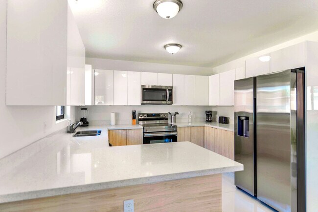 Foto del edificio - 2110 NW 66th St
