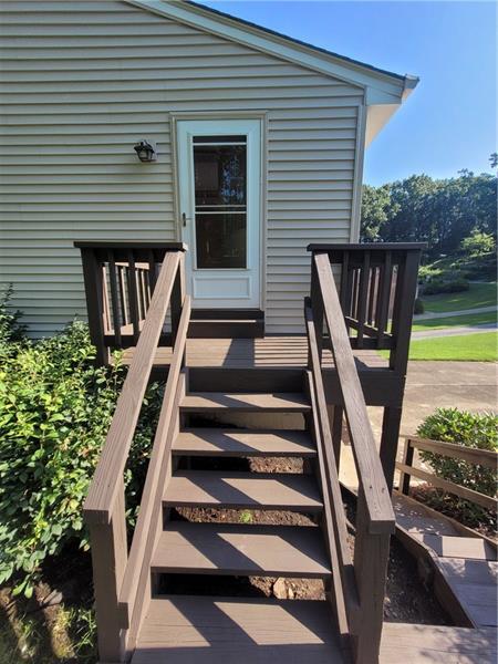 Building Photo - 238 Haymont Dr