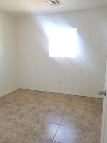 Foto del edificio - Cute 2-bedroom 1 bath