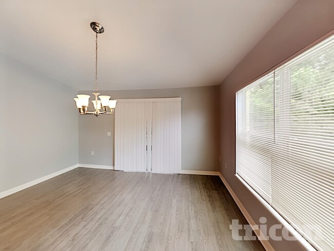 Building Photo - 1217 Sheridan Bay Dr