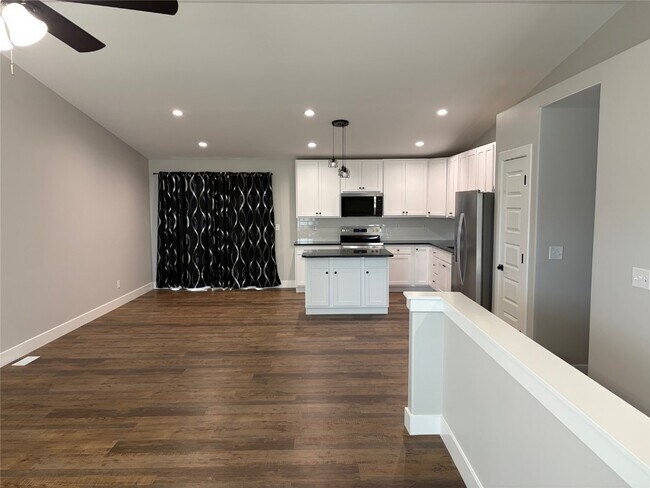 Foto del edificio - 1158 Marathon Dr