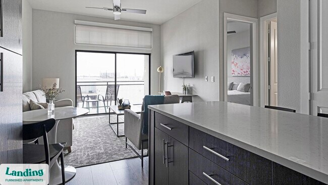 Foto del edificio - 1215 Sawyer St