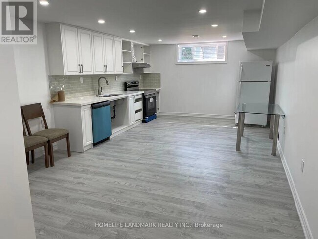 Building Photo - 6 Murmouth Rd