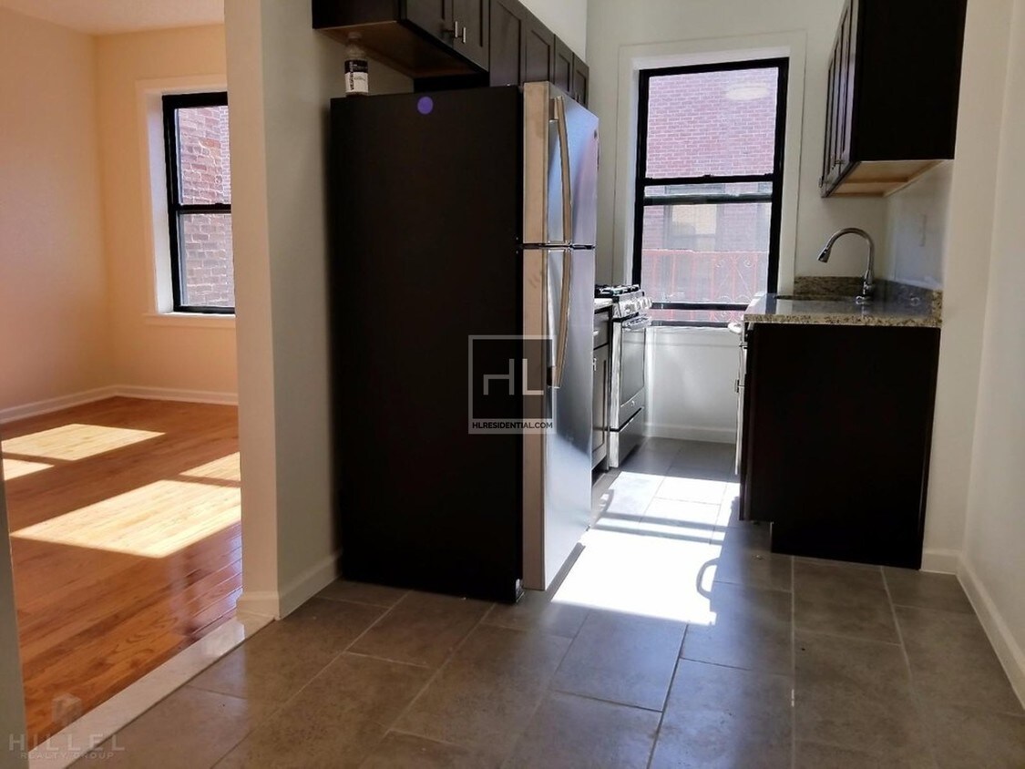 Foto principal - 3508 95th St