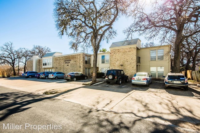 Building Photo - 105 W 38th 1/2 St