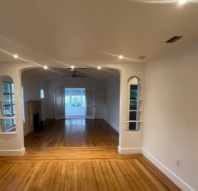 Foto del edificio - 668 NW 72nd Terrace