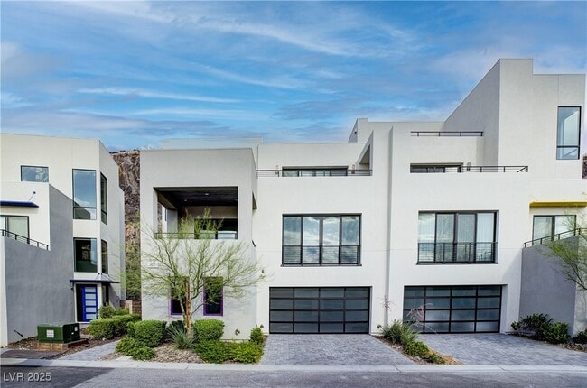 Building Photo - 386 Tranquil Peak Ct
