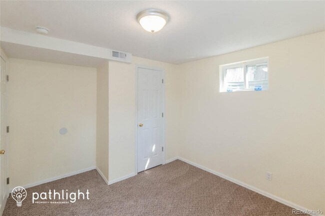 Building Photo - 3604 Windflower Cir