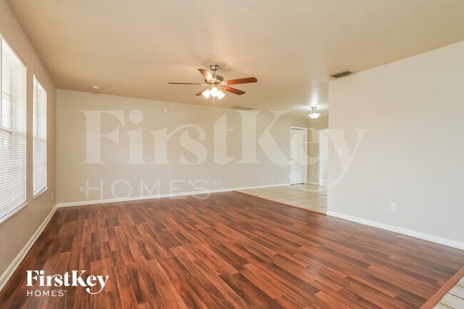 Foto del edificio - 432 SW 37th Terrace
